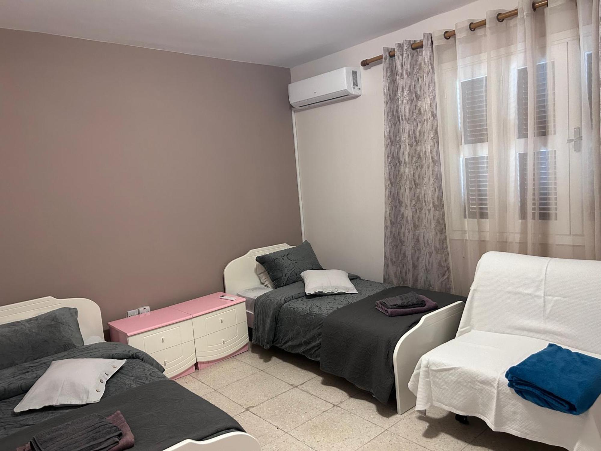 Ptolemaidos cosy Family apartment Lárnaca Exterior foto